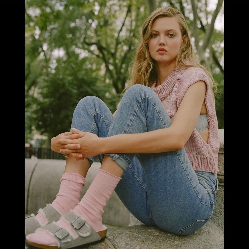 NEW BDG Urban Outfitters High-Waisted Denim Mom Jeans 33 34